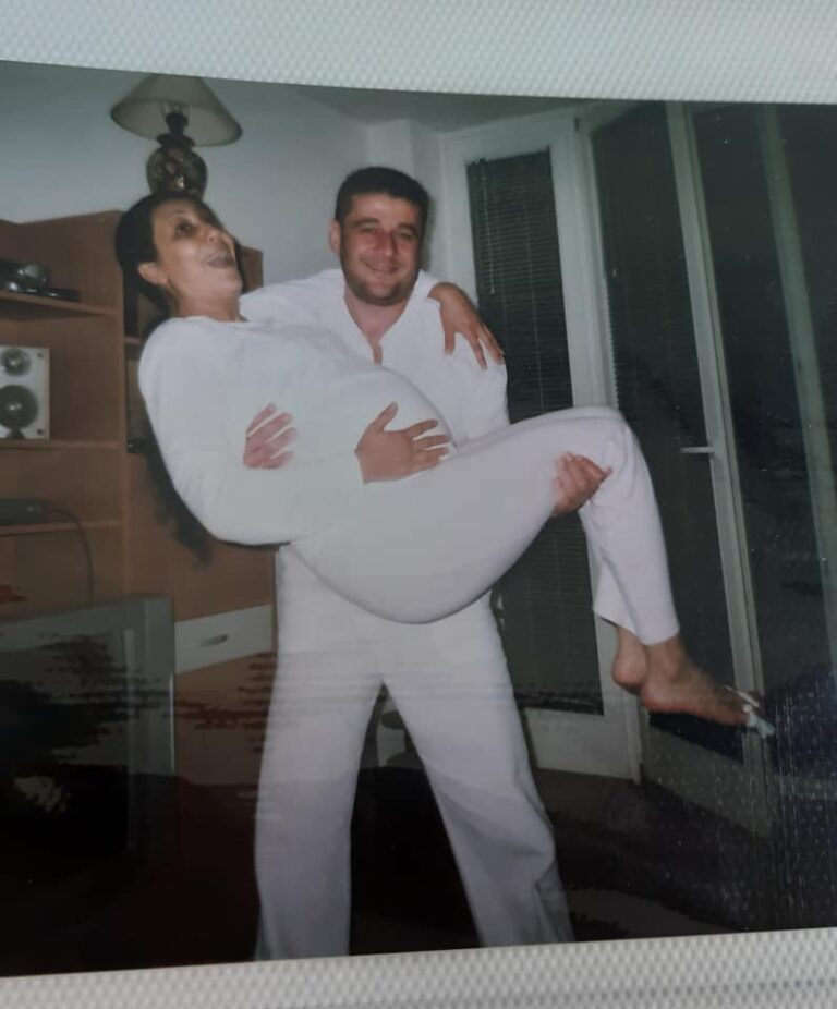 BIVŠA SUPRUGA OŽALOŠĆENA Aysela potresnom porukom oprostila se od u*ijenog Džibe: Hvala ti što si me volio, hvala za naše dijete!