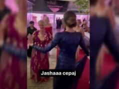Snimci sa svadbe jedinice Jasmine: Mama Sebija zaplesala sa pjevačevom suprugom, pjevalo se da te nije Alija