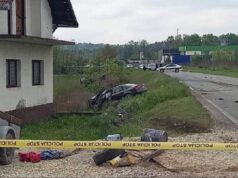 STRAVIČAN SNIMAK: KAZALJKA ZAKOVALA NA 213 KM/H, BRAČNI PAR POGINUO
