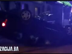 Saobraćajna nesreća u Sarajevu: Automobil završio na krovu, policija na licu mjesta vrši uviđaj (Video + foto)