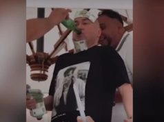 Đaniju guraju flašu u usta, pijan otima iz ruku pare od gostiju: Folker ne zna za sebe na veselju! Novčanice mu zalijepljene po tijelu!