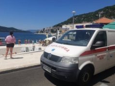 OKO 13 SATI/ Tragedija u Neumu: Žena se gušila, izvukli je na obalu, ali reanimacija nije uspjela (VIDEO)