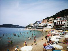 ZA SEDMODNEVNO KUPANJE U NEUMU POTREBNO RADITI DVA MJESECA
