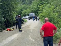 Ovo su četvorica mladića koji su nastradali u saobraćajnoj nesreći: Završili u koritu rijeke, vozilo potpuno smrskano