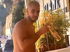 DRAGOJEVIĆ UHVAĆEN NA PLAŽI U BUDVI! Pobjednik Zadruge 5 opustio se u kafiću, potegao flašu, poslije razvoda samo ludi provodi (FOTO)