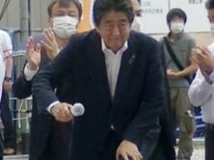 UZNEMIRUJUĆI SNIMAK/ Umro Shinzo Abe: Objavljen video atentata, govorio pred ljudima, a onda…