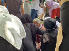 Potresni prizori iz Potočara: Suze i gorki uzdasi pored mezara (Video, foto)