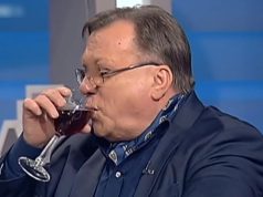 IZNENADIO/ Žena je za kuhinju, muškarac koji kuha je papuča! Halid Bešlić šokirao izjavom: Nikada u životu nisam sam skuhao kafu!