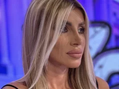 DOČEKALO JE IZNENAĐENJE! Dalila ponovo došla u Šepak, sačekale je komšinice i napravile haos! Evo da li su je gađale jajima! (FOTO)