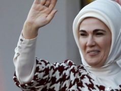 FOTO/ Emine voli luksuz: Erdoganova ‘sultanija’ na udaru kritičara zbog šopinga, vrtoglavo skupe odjeće, satova, palate sa svilenim tapetama…