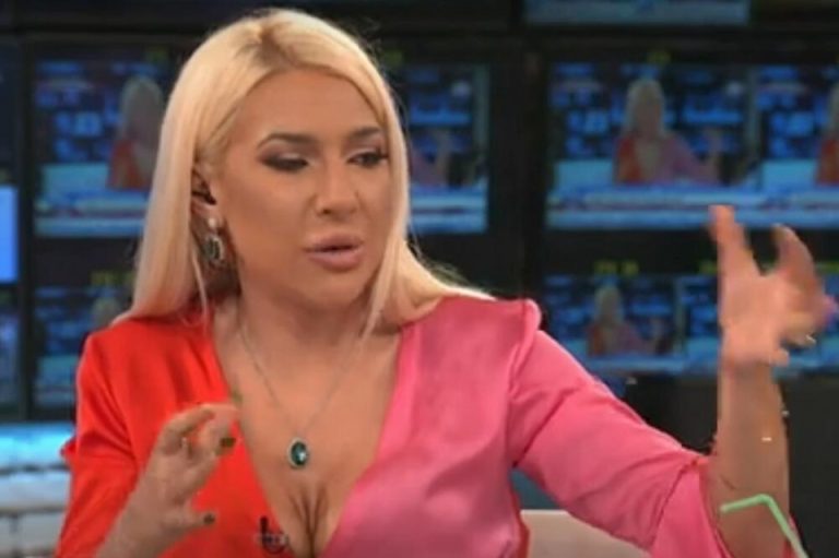 Šta vozi Jovana Jeremić? Voditeljka uhvaćena u ovom automobilu, dobro zarađuje, ali ostala skromna! (Foto)