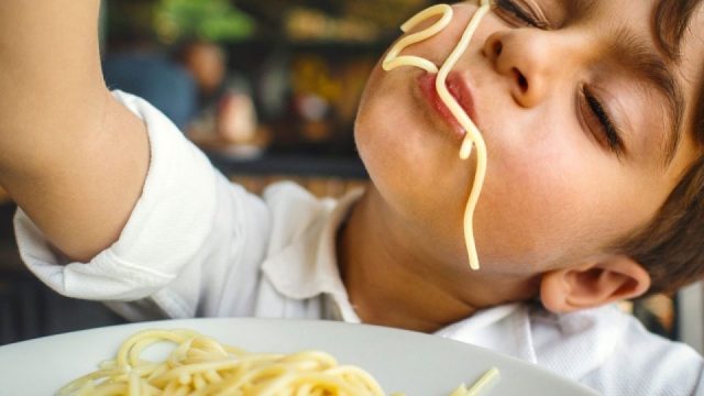 Vaše dijete želi jesti samo tjesteninu? Kako tome doskočiti?