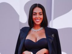 “ISTA SI KUĆNA POMOĆNICA IZ XXX FILMOVA, BLAM DA TE POJEDE”: Georgina pokazala GOLU ZADNJICU u najkraćoj haljini IKADA!