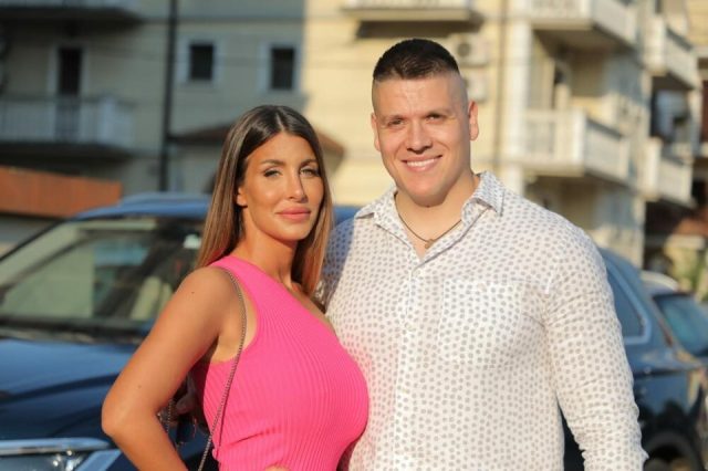 Dugo je brujalo o trudnoći Slobine žene, a sada je konačno isplivala istina: Jelena Radanović novom fotkom izazvala haos na mrežama!