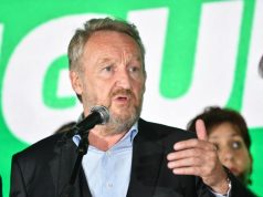 Izetbegović: “Vrijeme je da povučemo neke crte, rezultati Trojke su ponižavajući” Izetbegović nakon poraza: SDA nije u padu, nego u porastu, to je najjača stranka u BiH!