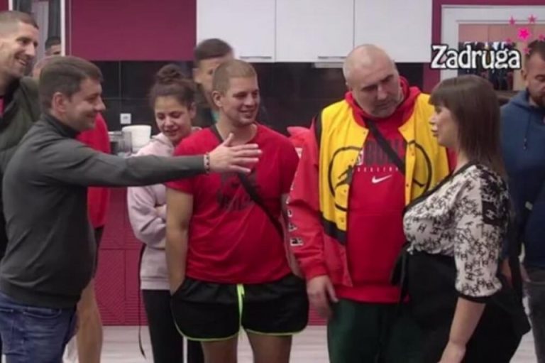 Miljana ušla u Zadrugu: Odmah se nameračila na Ivana, a njegovo pitanje ju je izbacilo iz takta!
