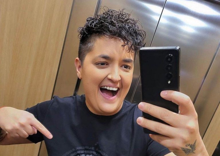 Marija Šerifović kakvu niste vidjeli do sada: Pozirala u krevetu bez brusa