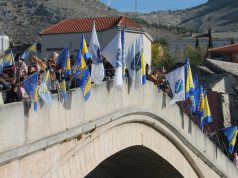 Skok bez aplauza u znak sjećanja na najtužniji dan u historiji Mostara