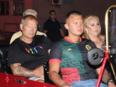 TUGA U DOMU KARIĆA: Iznenada je preminula! Osman slomljen od bola “Čuvaj mi gore jedno mjesto!”