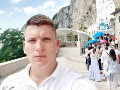 SAHRANJEN BIVŠI UČESNIK ZVEZDA GRANDA! Cijela Foča je danas plakala zbog smrti mladog pjevača