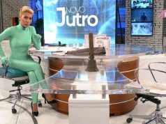 Dok vodi emisije sjedi na 3 jastuka: Evo koliko je visoka Jovana Jeremić, zato je i zovu džepna Venera