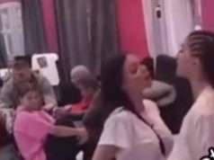 HAOS! ZVEZDANOVE LJUBAVNICE SE POGURALE GRUDIMA: Slavnić zvao obezbjeđenje, Anđela optužila Maju da ju je zarazila!