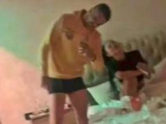 Snimak Bilala i Maje, uživaju samo u donjem vešu: Brajlović je u krevetu uhvatio u nezgodnom trenutku