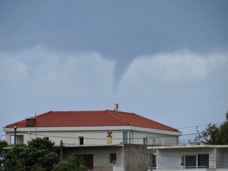 Snažno nevrijeme pogodilo Hrvatsku, kod Splita se pojavilo više pijavica