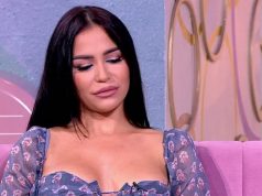 MLADENOVIĆKA IMALA UDES: Automobil totalno uništen, pjevačica prebačena u Urgentni centar