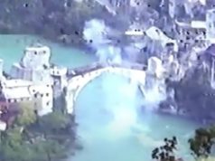 SIMBOL MOSTARA NA UDARU/ Dosad neviđeni snimak rušenja Starog mosta, čuvao ga Slobodan Praljak: Vojnici psuju i gađaju ga – ‘Je** majku od čega je!’ (Video)