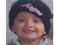 MALI DANIJEL (11) NAĐEN MRTAV U ORMARU Majka osuđena za ubistvo mališana: Imao samo 15 kg kad su ga našli