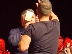 “TO PLJUVANJE NA ČELO” Šerif Konjević se zaletio na mladića koji se popeo na binu i zalijepio mu bakšiš! HAOS! (VIDEO)
