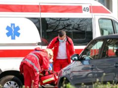 PROLAZNICI NAŠLI DJEVOJČICU “MRTVU PIJANU” NA KALEMEGDANU Ljekare Hitne pomoći dočekao užas prethodne noći: Maloljetnici se i ubadali