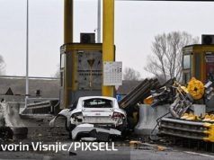 Stravična nesreća u Hrvatskoj: Mladić se zabio u naplatne kućice i poginuo, navodno vozio 230 km/h