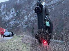 Nesreća kod Jajca: Bračni par s troje djece sletio u kanjon Vrbasa