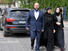 Dvije i po godine od smrti muftije Muamera Zukorlića, preminula i njegova udovica