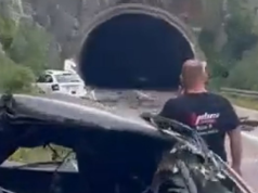 (VIDEO) DETALJI TEŠKE NESREĆE KOD MOSTARA Kamion u plamenu, sumnja se da ima i poginulih