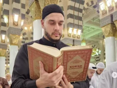 DEJAN DRAGOJEVIĆ SLAVI BAJRAM! Objavio slike iz Meke kako čita Kuran, a ovako Huso Mujić priča o promjeni vjere bivšeg zeta: “Priznao je Allaha za svog gospodara zbog Dalile”
