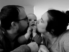 Muž izvršio samoubistvo kad je shvatio da je ostavio bebu da umre u vrelom autu: Mama u njihovu čast radi ovo