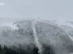 Bjelašnica osvanula prekrivena tankim snježnim prekrivačem