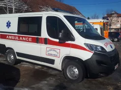 Tragedija u Sanskom Mostu, radnik mijenjao gumu, kamion pao na njega i priklještio ga