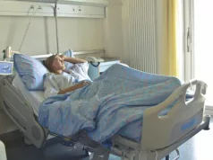Ženu (21) mučio uporan kašalj kojeg se nije mogla riješiti: Nakon par mjeseci dobila razornu dijagnozu
