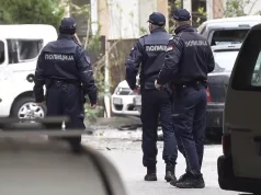 UŽAS U OSNOVNOJ ŠKOLI Tri dječaka (14) primoravala učenike da se skidaju i zlostavljali ih u toaletu