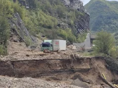 Stravični detalji iz Jablanice: Otac i sin spasili 10 ljudi iz poplava, a onda je bujica povukla i sina