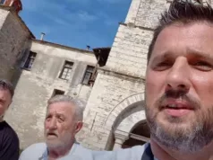 “NISU MI DALI BLAGOSLOV” Marko Miljković posjetio sveto mjesto sa ocem i kumom, pa otkiro šta ga je sačekalo: Ovo je moja životna želja