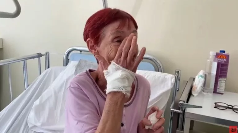 NIKADA NEĆU ZABORAVITI SLIKU SNAHE I MENE U VODI Mihelica Begović preživjela apokalipsu u Jablanici: Stijena joj uletjela u kuću