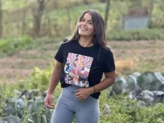 “Ako radim u štali, ne znači da ne volim da se sredim” Tamara je majka sedmoro djece! Žena zmaj sa sela, postala hit na društvenim mrežama
