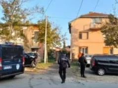 Horor! SIN MAJCI ODSJEKAO GLAVU! U kući pronađeno obezglavljeno tijelo žene