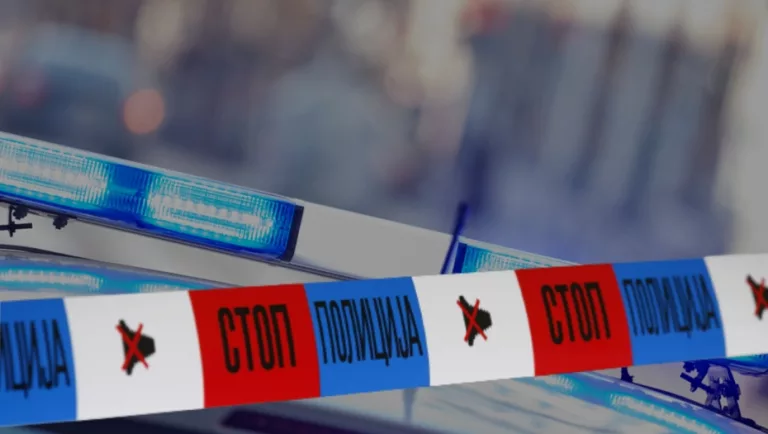 UŽAS Muškarac (62) pronađen mrtav u automobilu