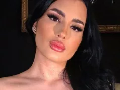 “MAJKA ME JE OSTAVILA SA PET GODINA, IZABRALA JE NJEGA NE MENE” Potresna ispovijest Zorane Mićanović izaziva suze: Želio je da me smjesti u hraniteljsku porodicu…